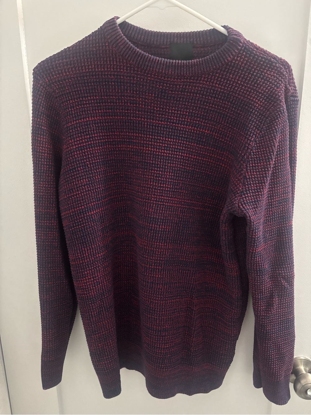 H&M Men's Marled Purple & Red Crewneck Sweater
